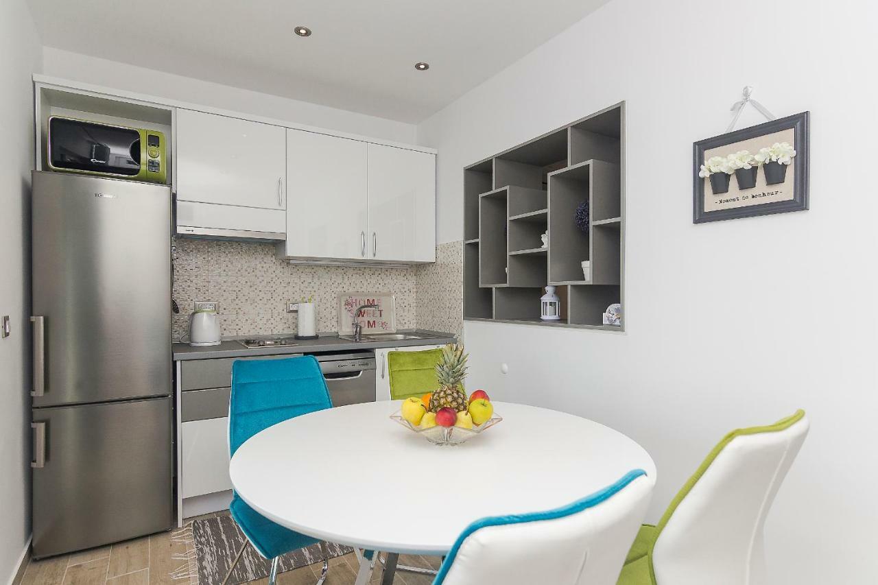 Zina Apartment