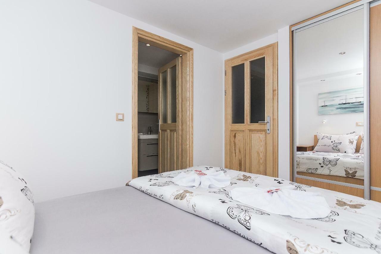 Zina Apartment Brela