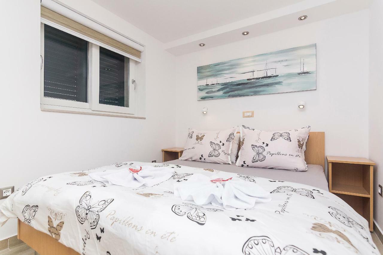 Apartment Zina *