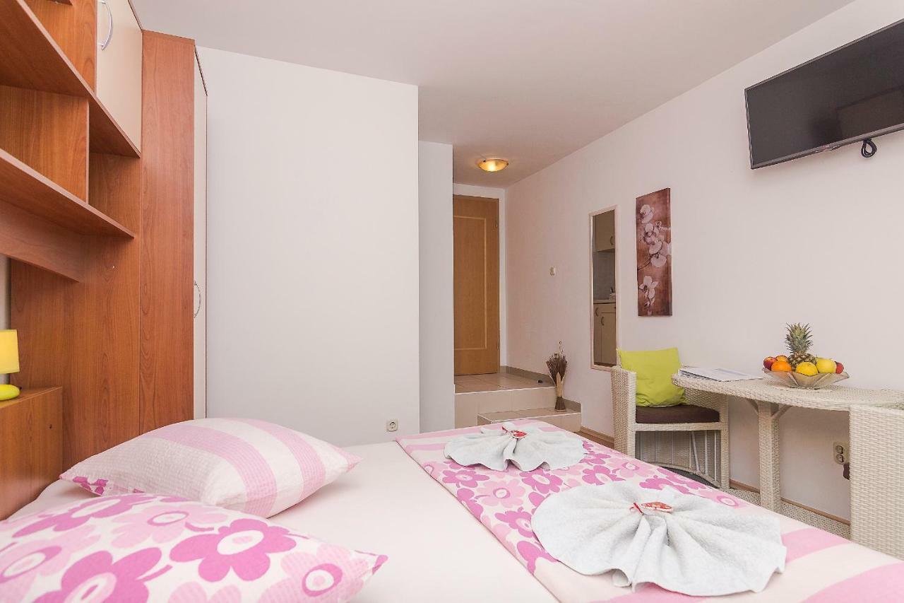 Apartment Zina Brela